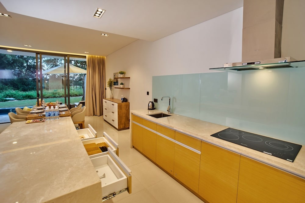 Ocean Villas Beach Resort