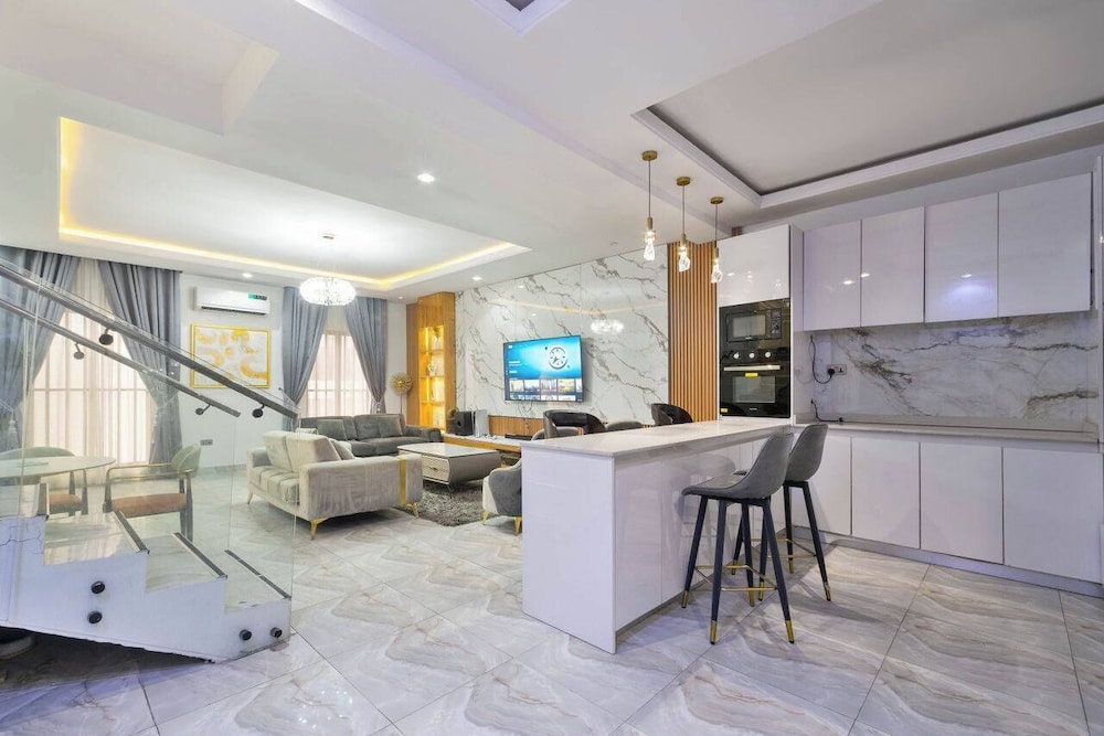 H.N.O Shortlet Apartment