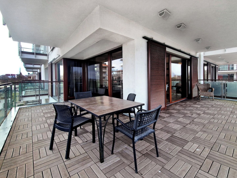 Baltic Park Plaza by Baltic Home