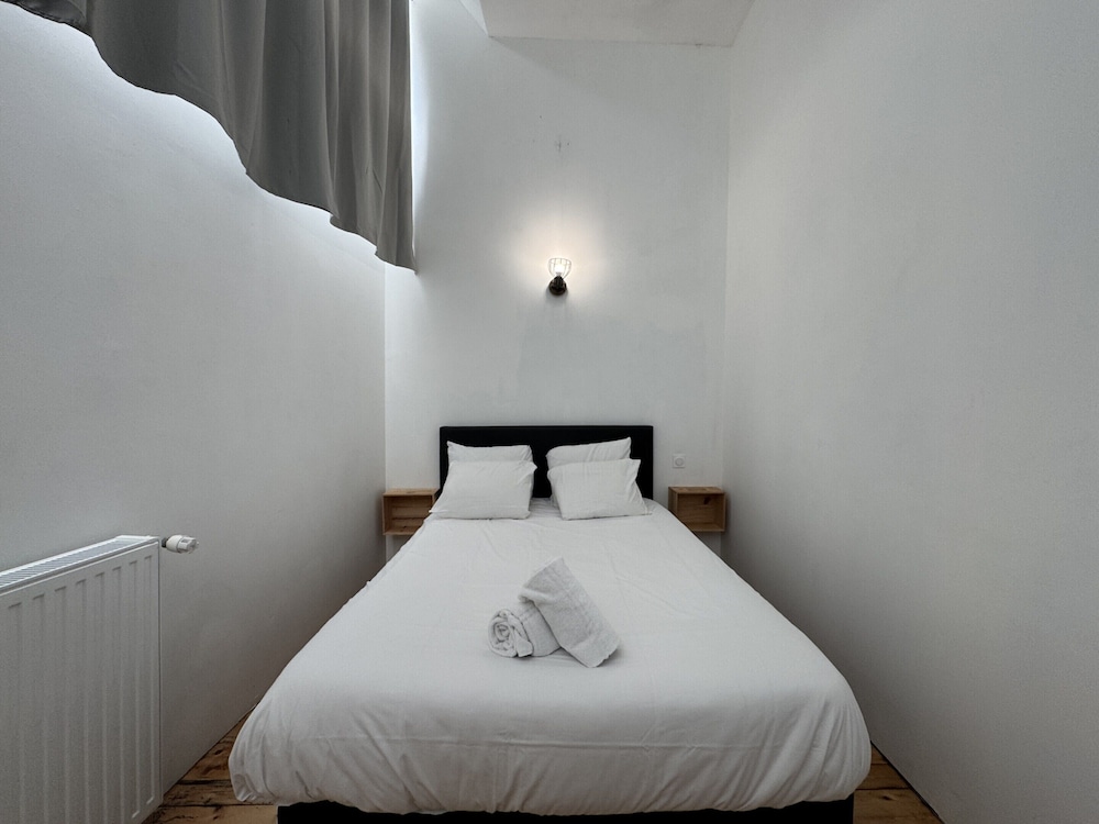 Loft in Le Mans Near Historic Old Town