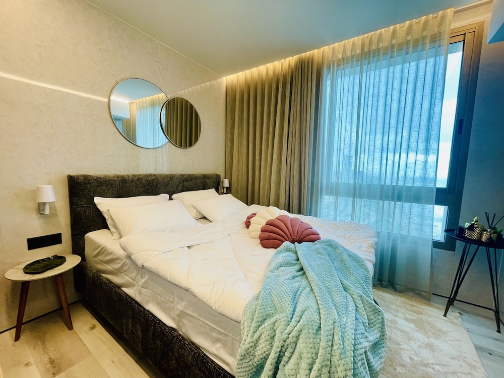 Carmel Holiday Apartments