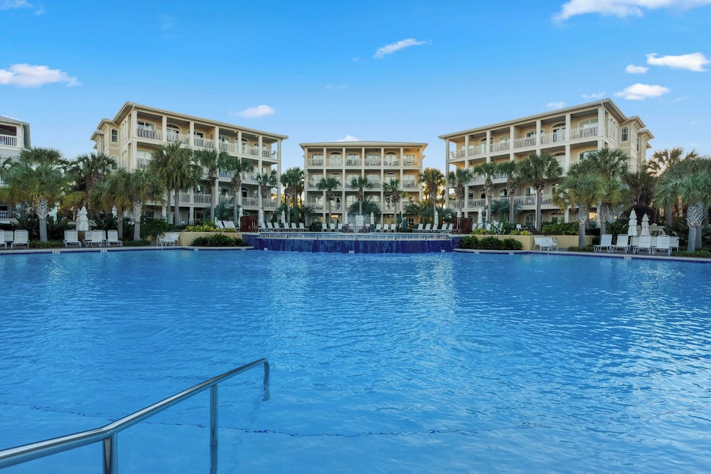 Isle Be Back by Avantstay Pool, 2blocks to Beach