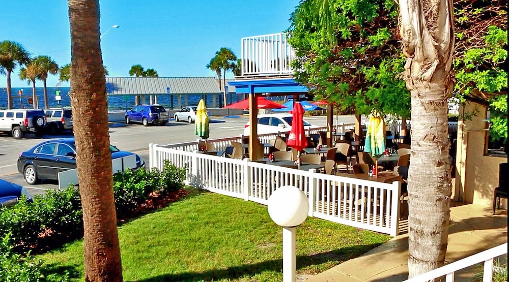 Inn on the Gulf