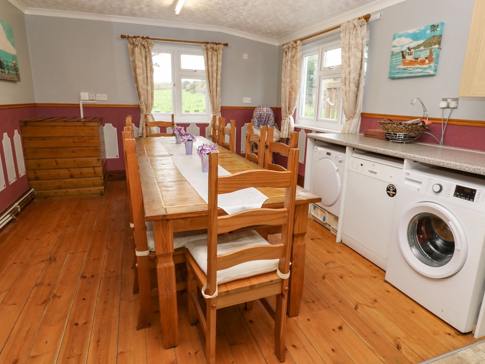Truro Vacations - Trelydarth - Property Image 5
