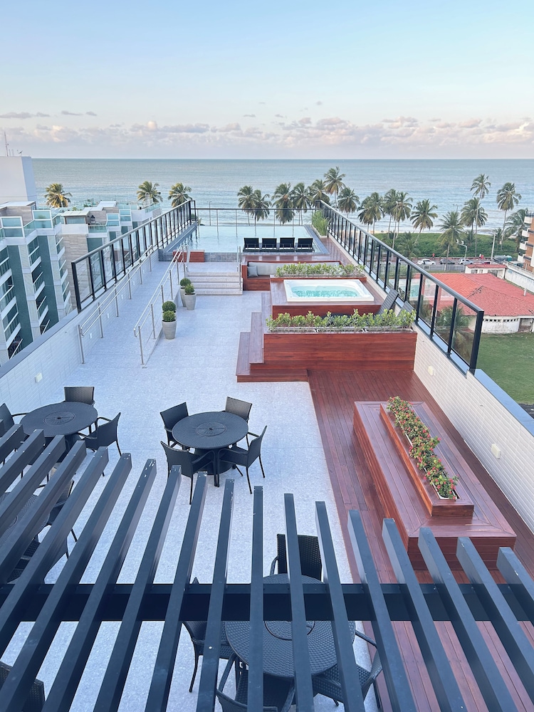 Melhores Flats - Fabuloso a 50m do mar