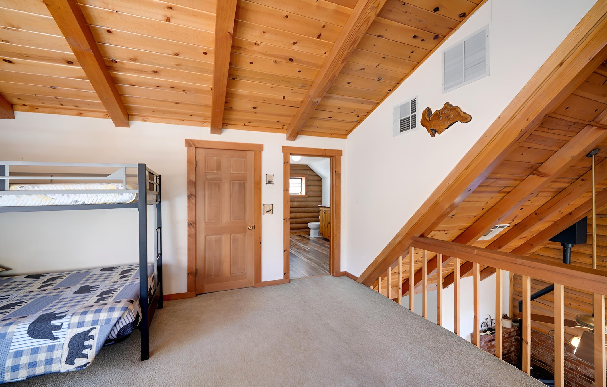 Cozy Cabin Near Sequoia Natl Forest on 3 Acres! view 2