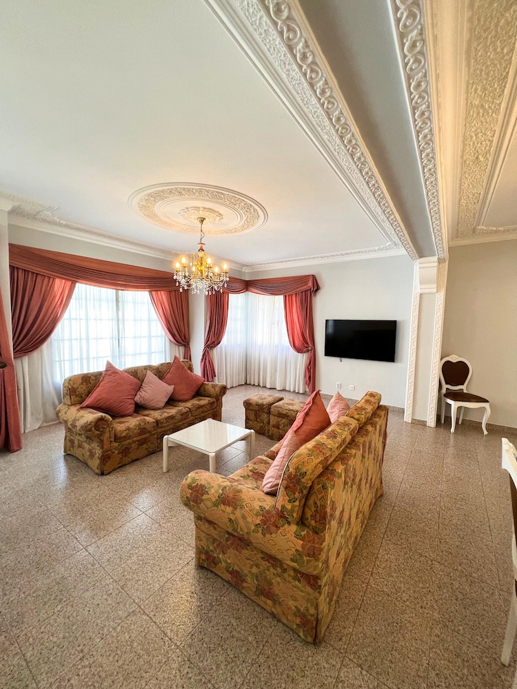 Summer Villa With Heated Private Pool