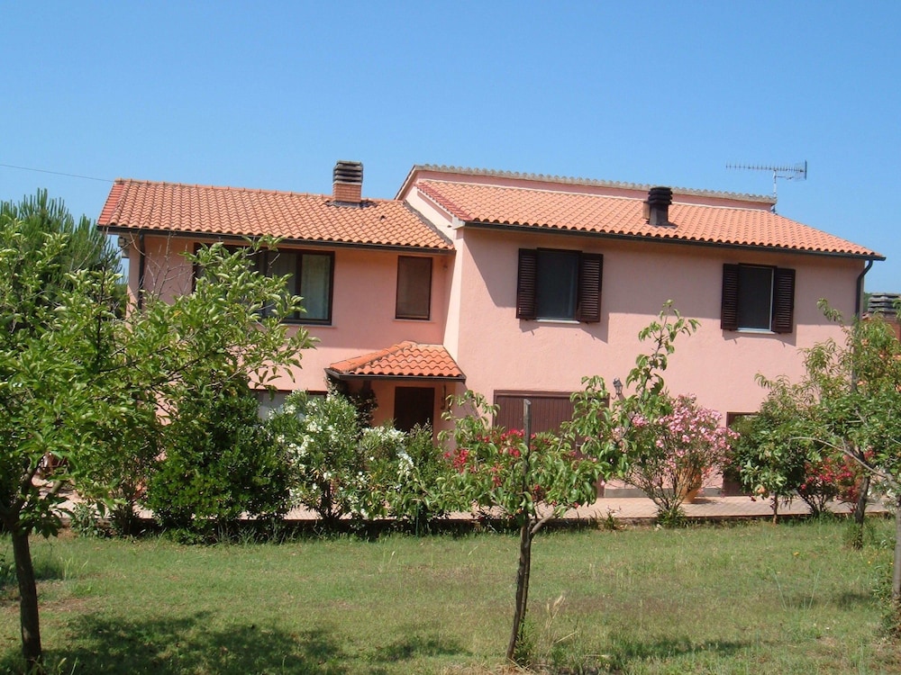 Borgognano Farm House