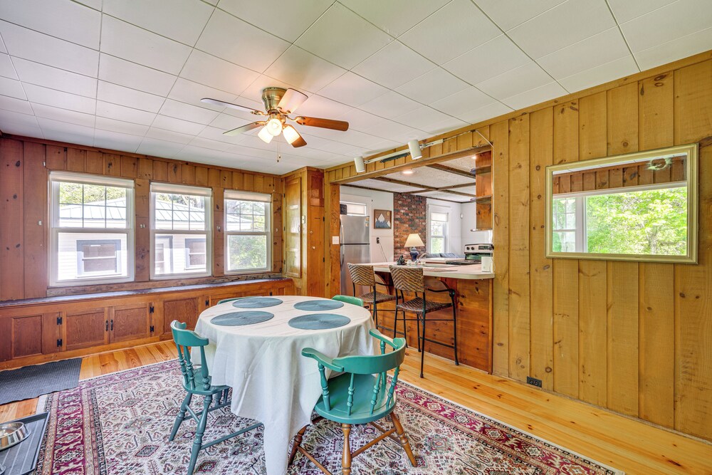 Cozy Cottage: Near Ski Bretton Wood & Franconia