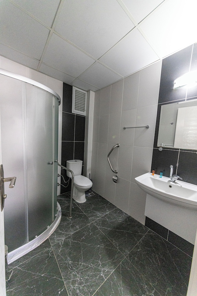 ŞİRİN APARTROOMS