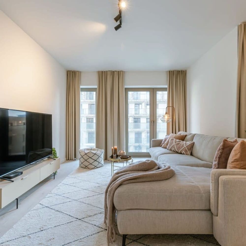 Apartment With Terrace Close to the sea