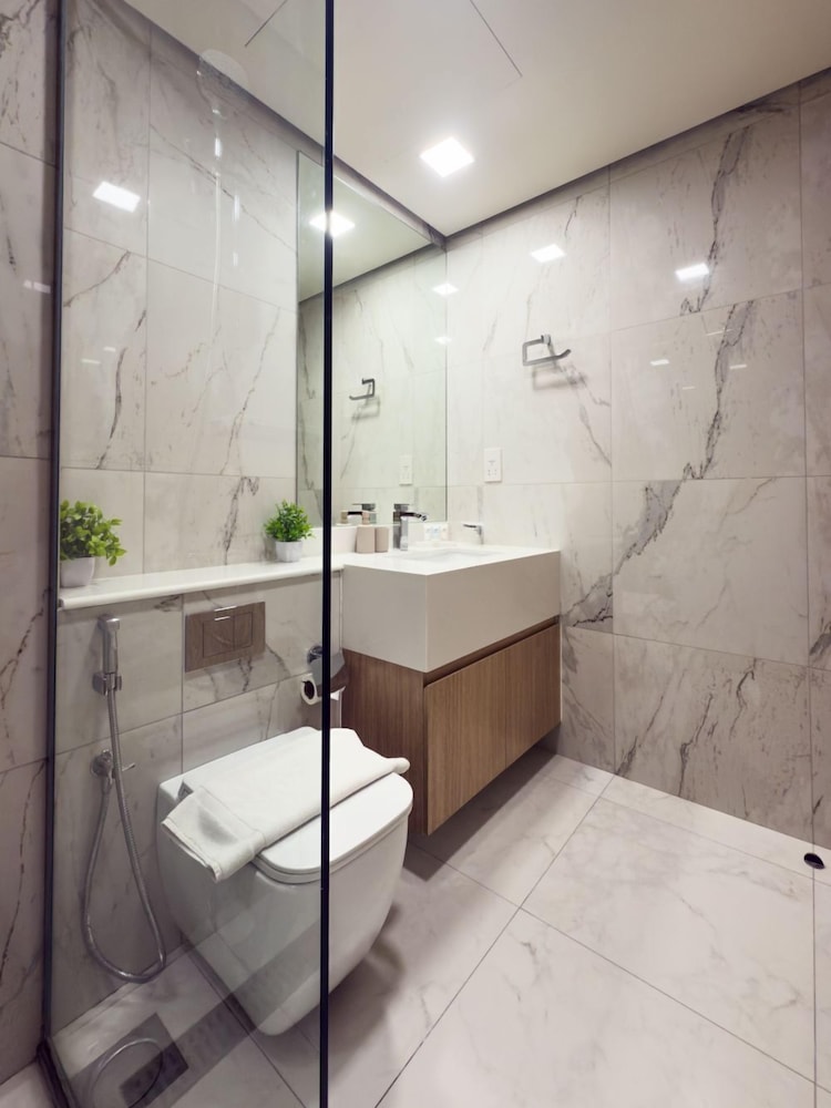 Sophisticated Interior near Hayat Beach
