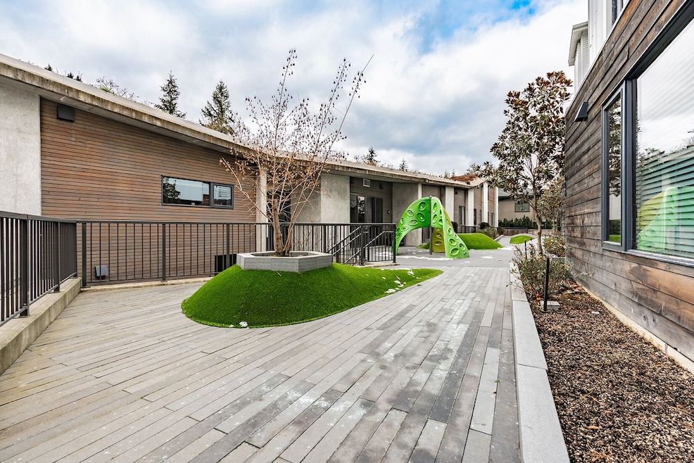 Sophari's Apartments in Bellevue