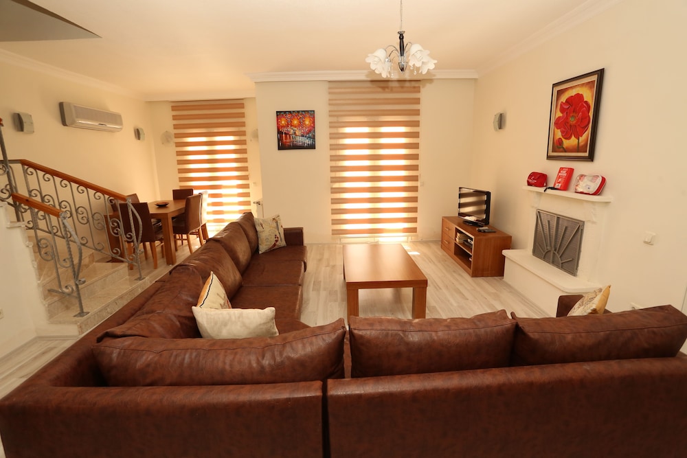 Orka Star Villa
