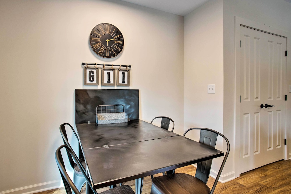 Newly Remodeled Apartment on Main Street in Saluda - Property Image 12