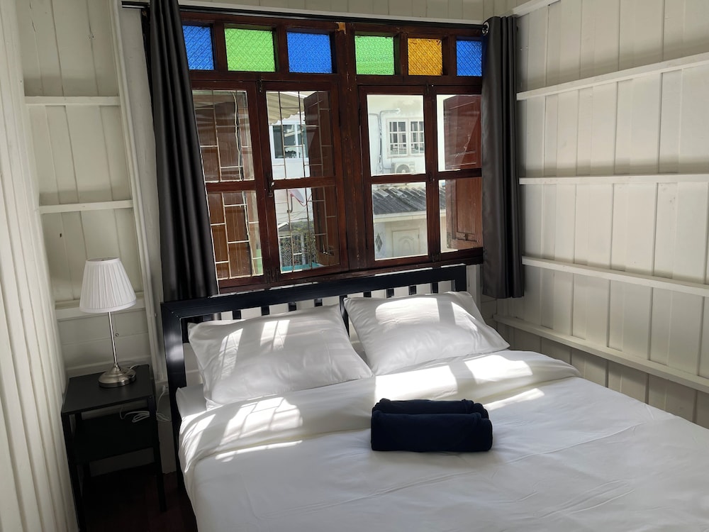 Green Cabin Hostel
