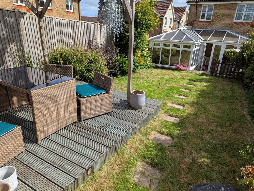Modern 3B Eastbourne Retreat: Tranquil & Cozy Stay