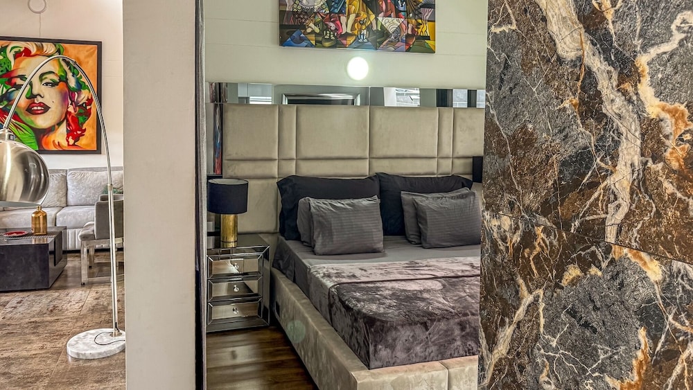 Urban Lofts Laureles 40