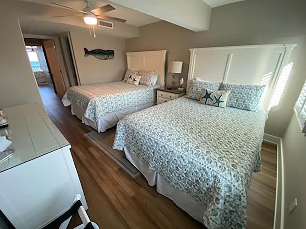 Pirate Cove Villas #111