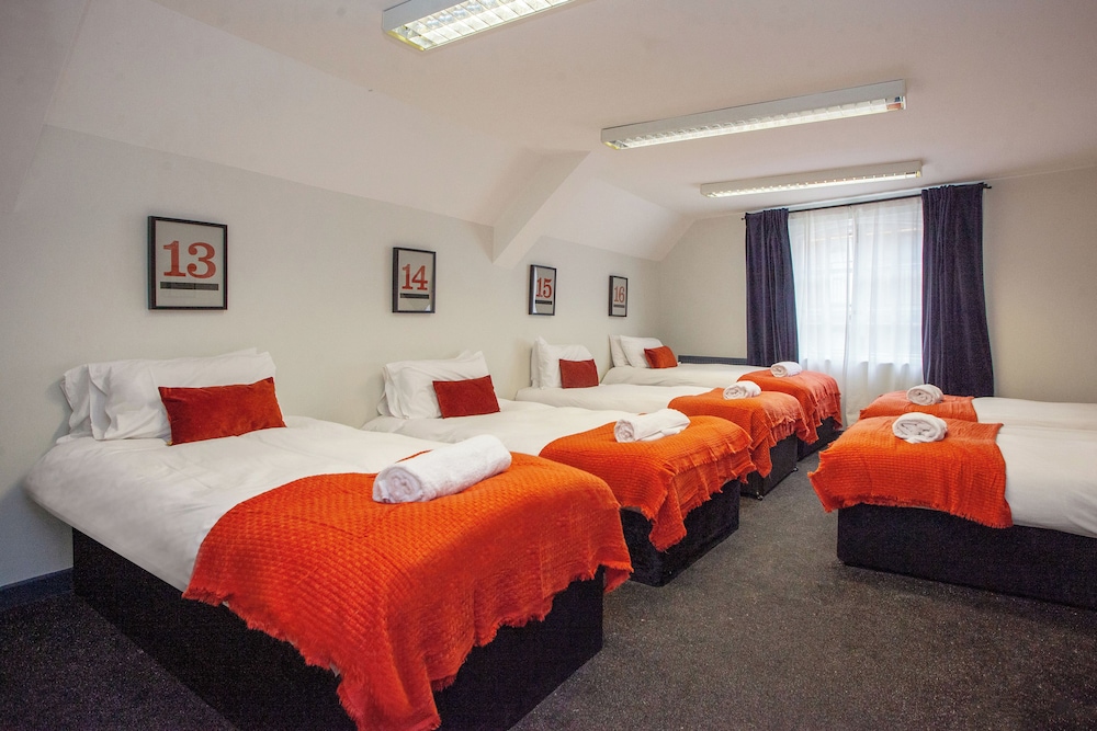 higgihaus 107 Sleeps 4 Monday - Friday