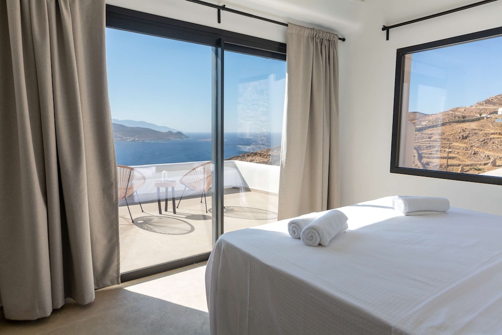 Amaze Mykonos Luxury Seaview Retreat