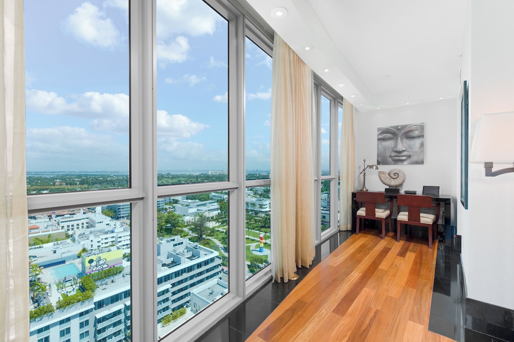Luxury Vacation Rentals at The Setai by LRMB