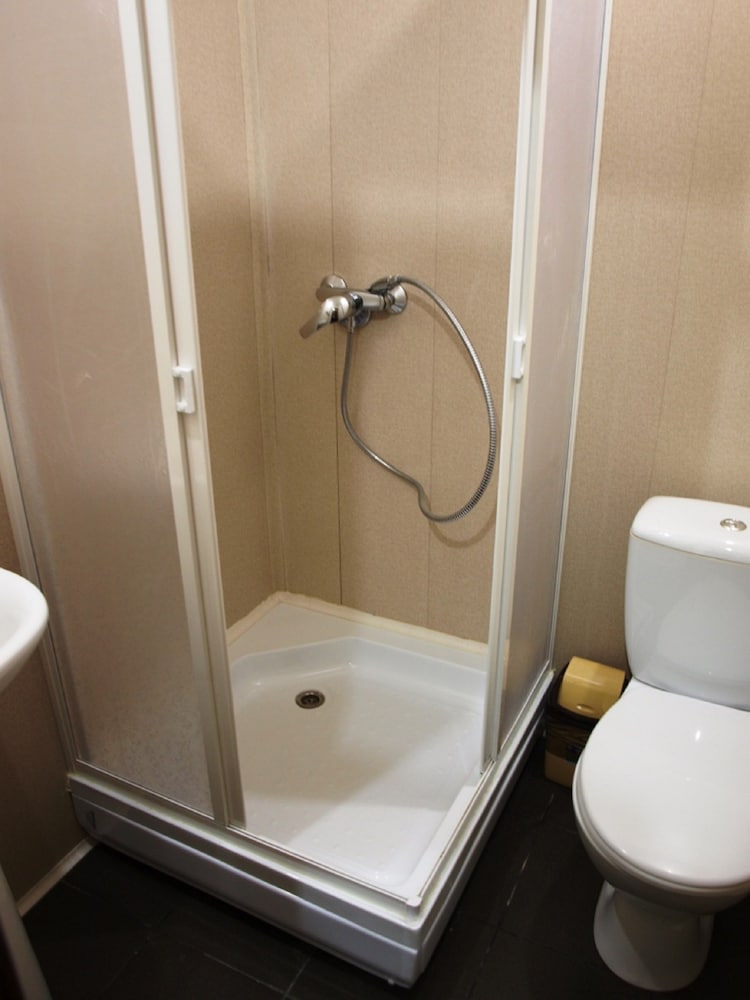 Mini Hotel Kashirskiy - Hostel