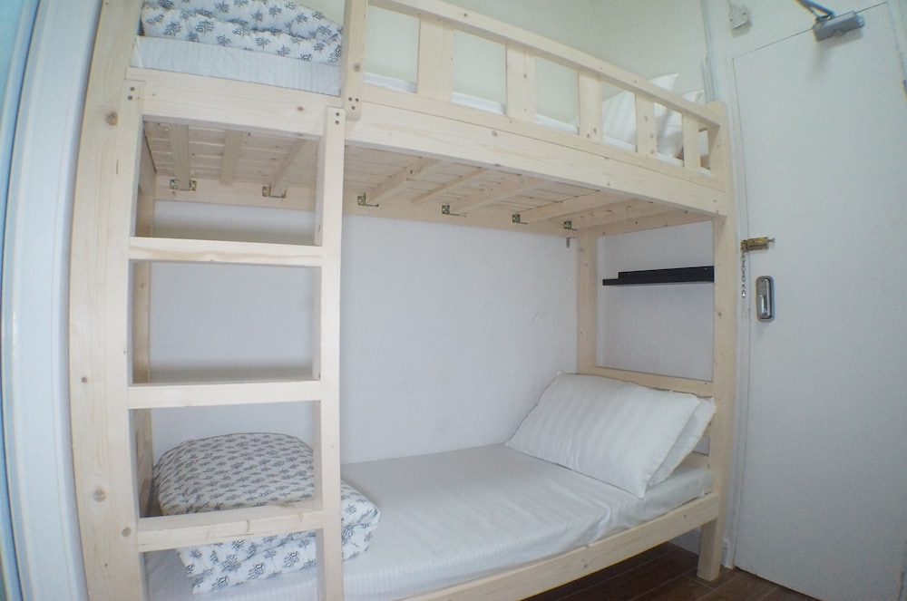 Tung Wo Guest House