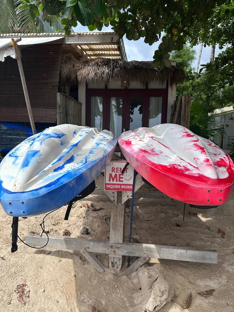 Banig Beach Resort El Nido