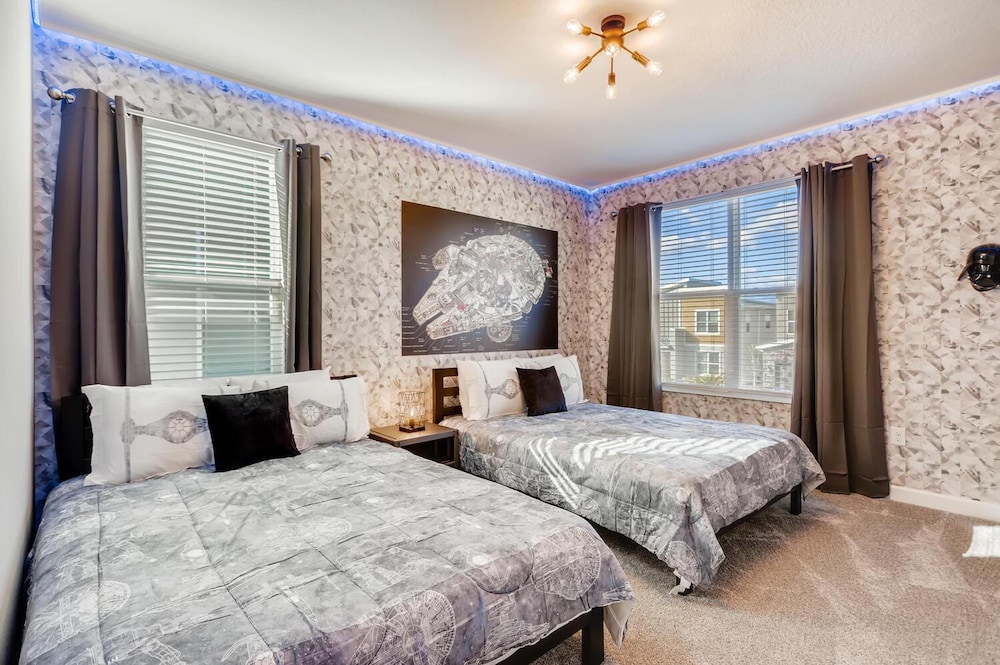2773 BD - 5Bd Home With Private Pool 14 Guests view 3