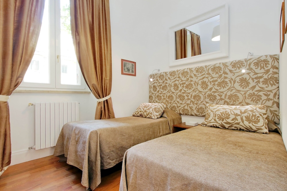 Croce - WR Apartments