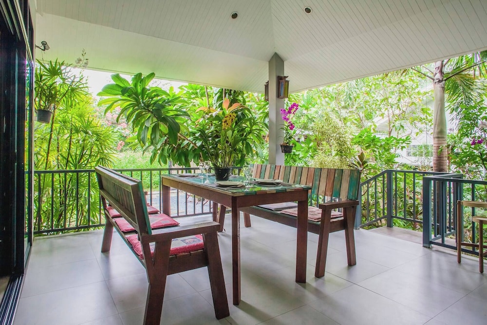 Jaccuzi House 5 pl 200 m From a Beautiful Beach
