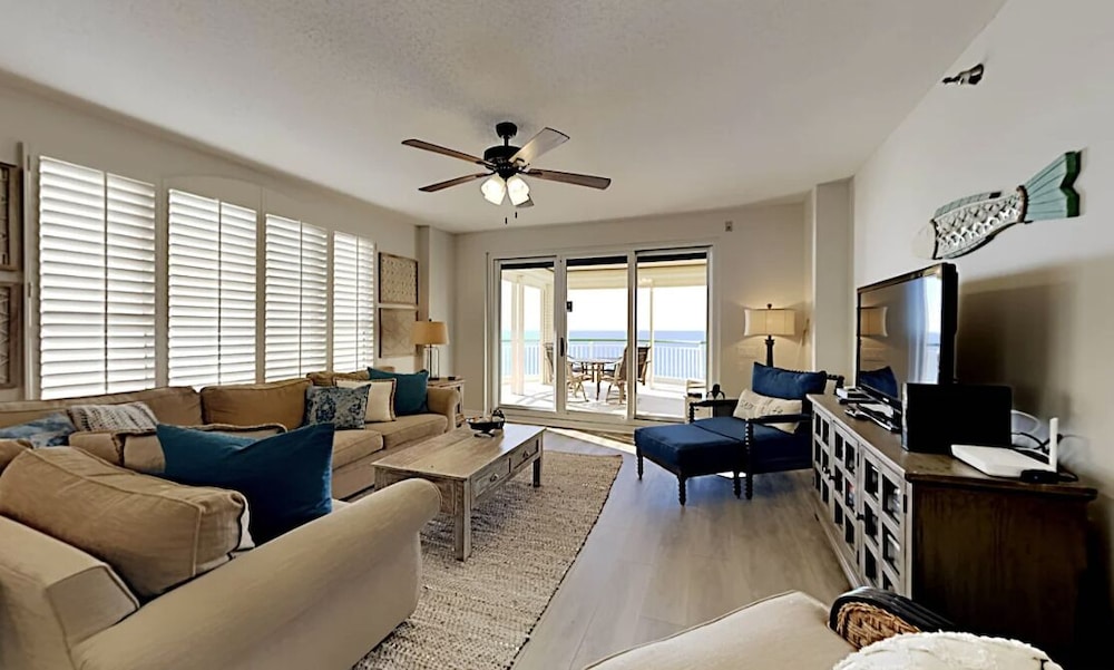 Beach Colony Tower 11A