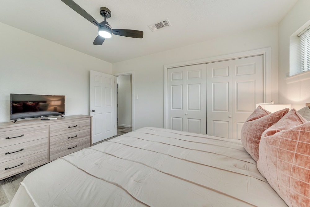 Convenient Family-friendly Location: Texarkana Gem