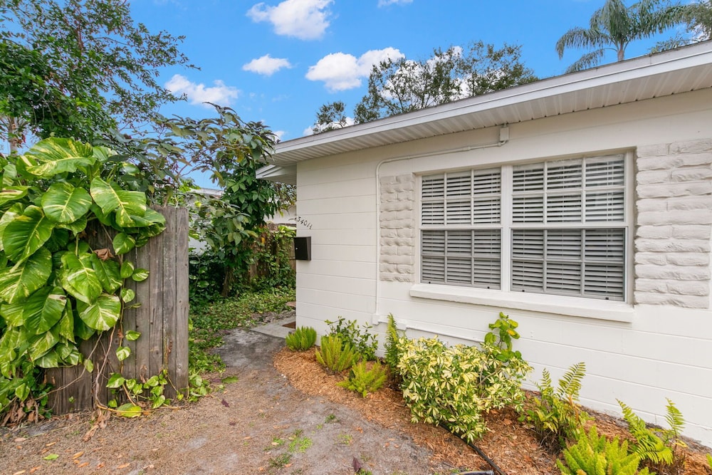 NEW Bayside Escape Cozy Hideaway Near Bayshore