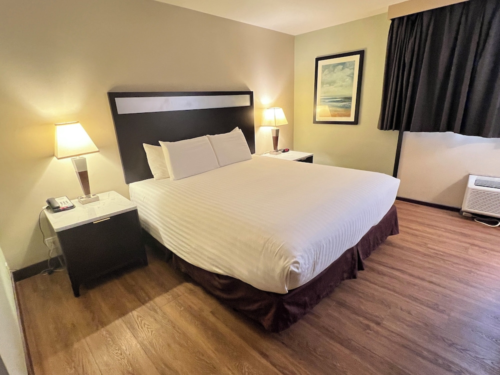 Alhambra Hotel