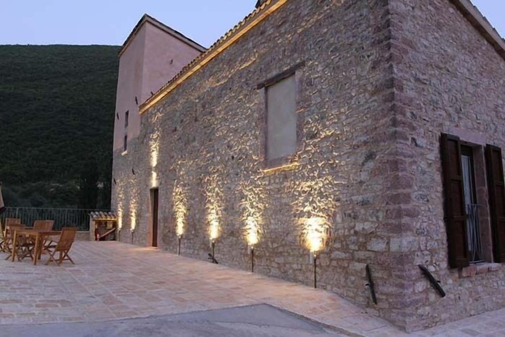 Agriturismo Casale la Palombara