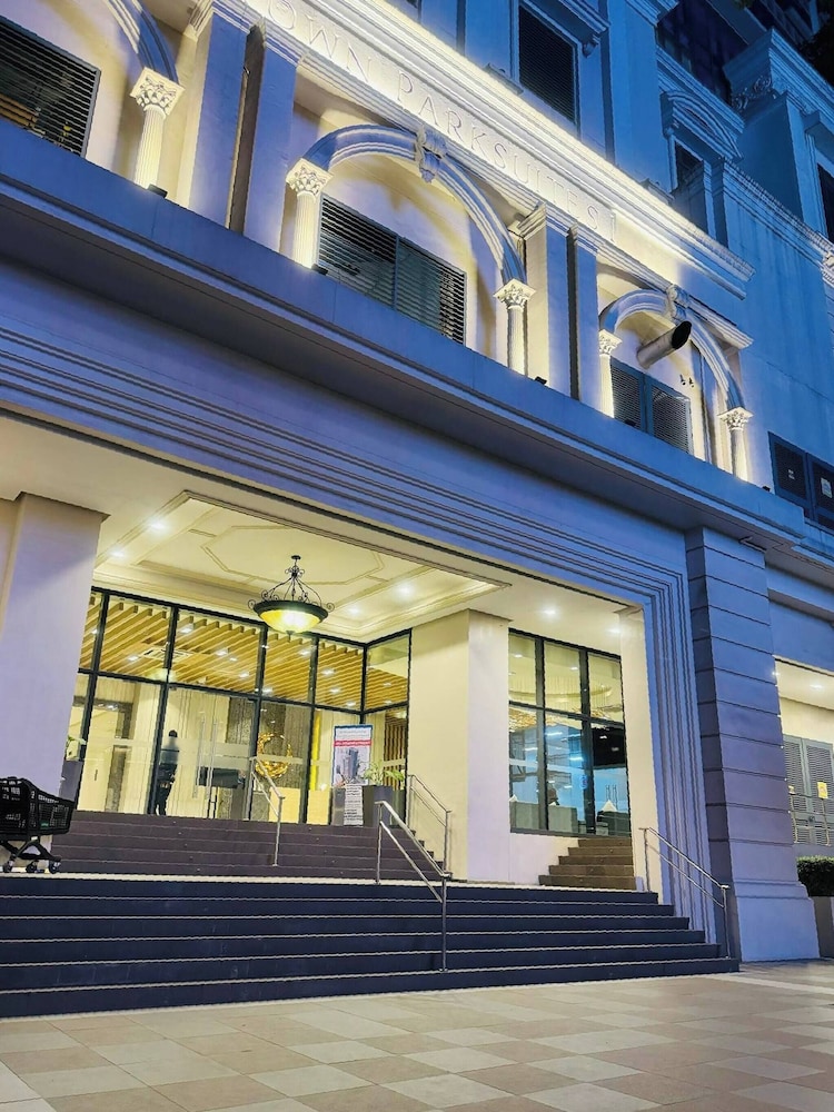 Andi and Frances' Place at BGC