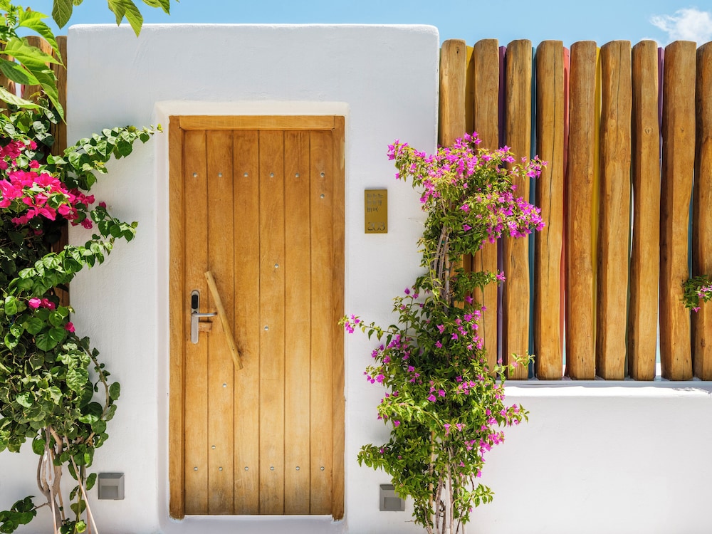 Hotel Akkadian Gay Boutique Hotel - Image 1