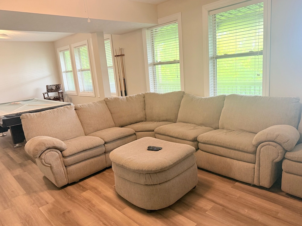 Lake It Easy 3 Level Home