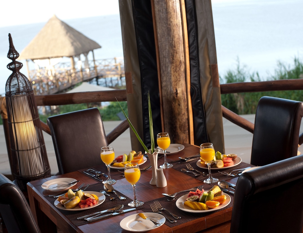 Impala Ecolodge