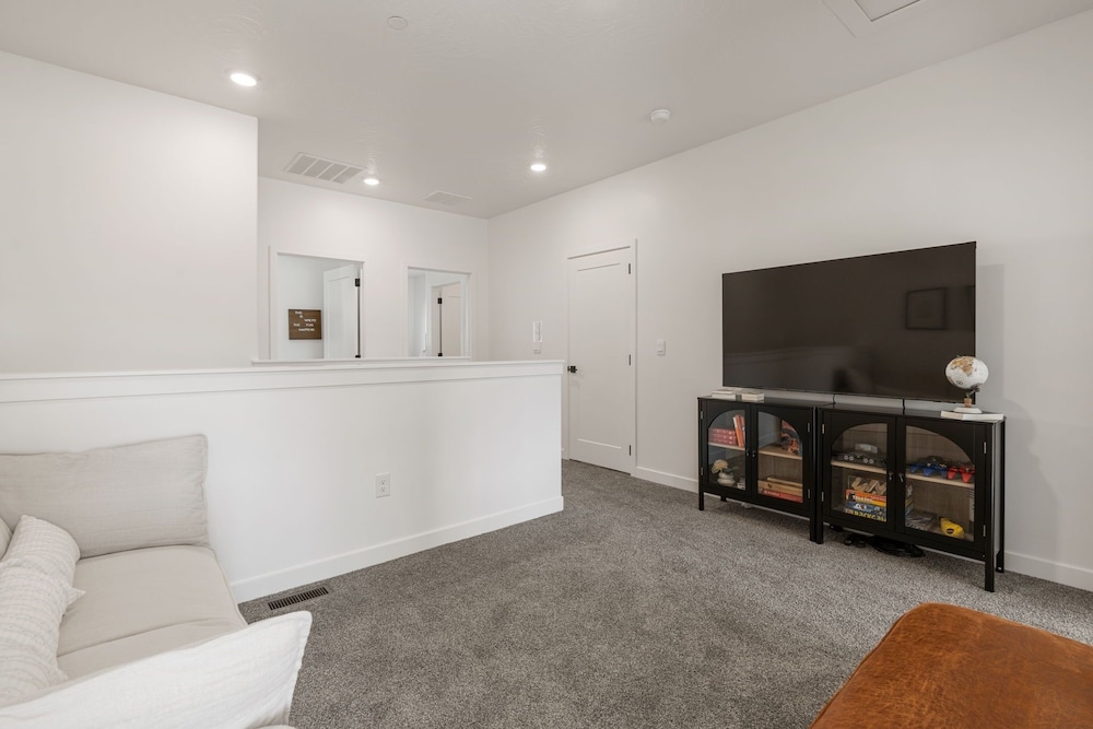 Desert Retreat Near Sand Hollow 4 Bedroom Townhouse