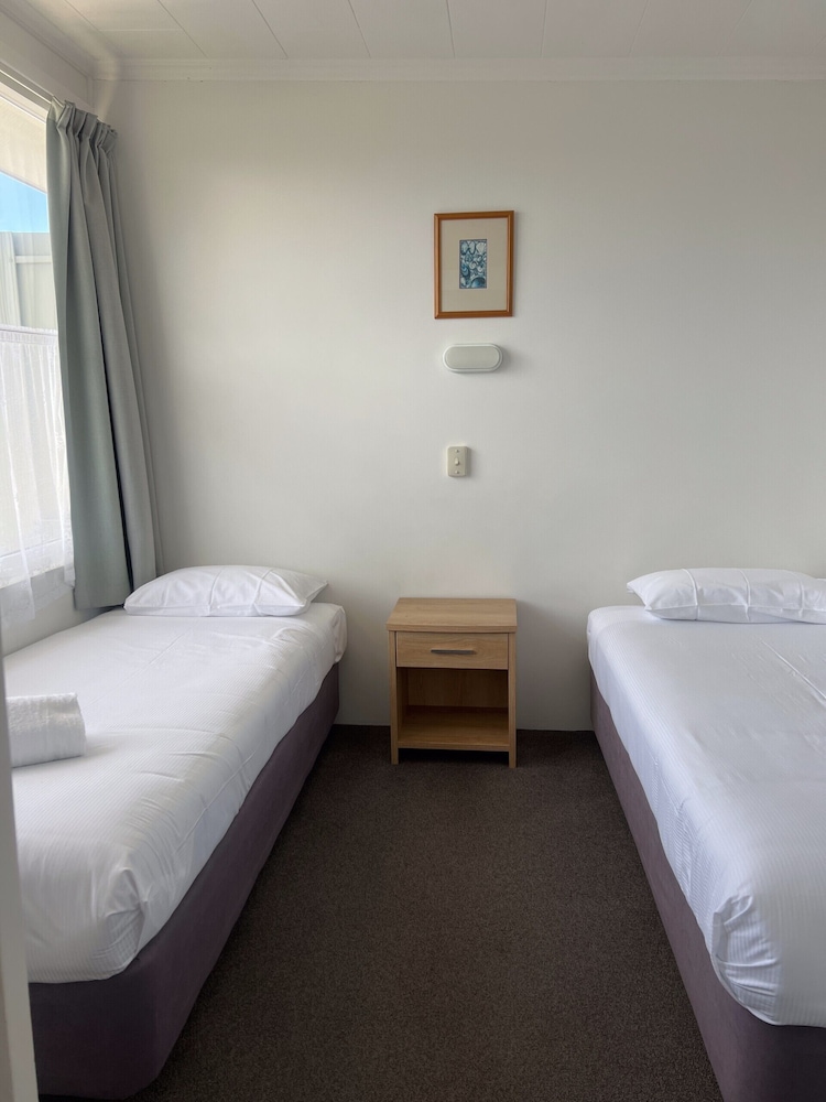 Bings Motel