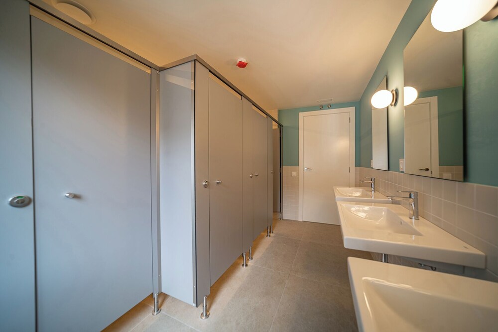 Aran Hostel