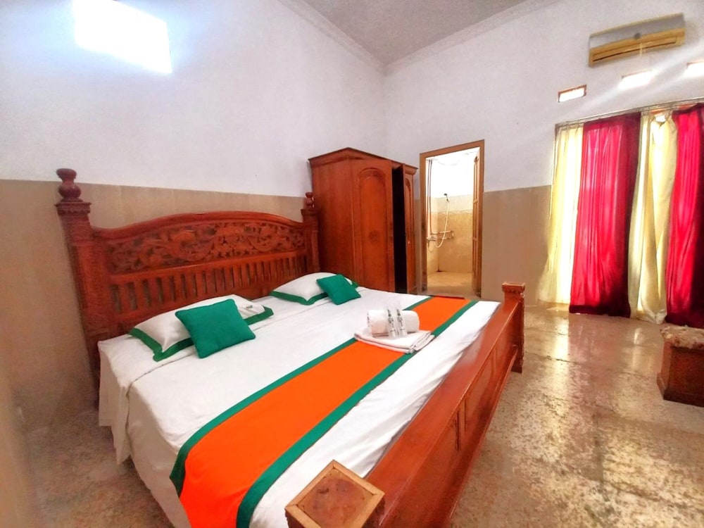 Simply Homy Guest House UNY Samirono view 5