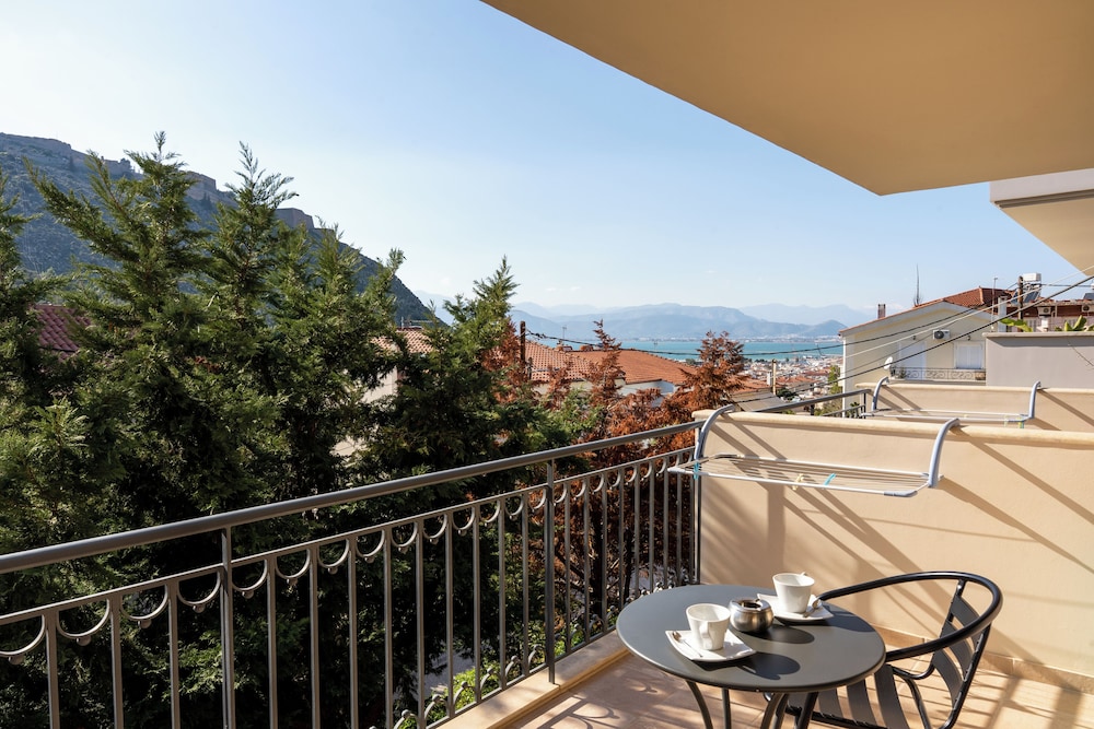 Aerinon Guesthouse