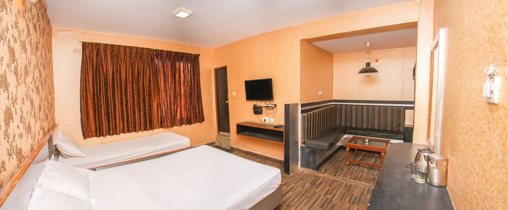 DeSantosh Residency