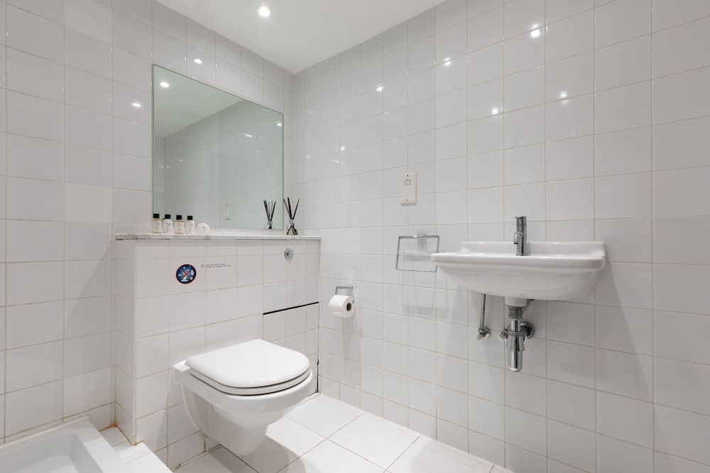 Whittlesey Street II by Onefinestay