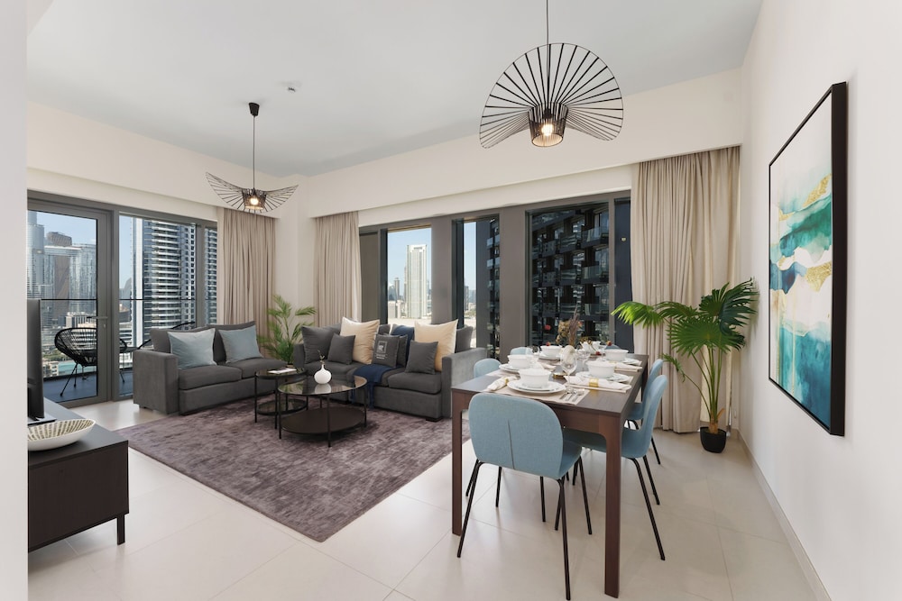 Maison Privee - Elevated Living with Spectacular Burj Khalifa Views