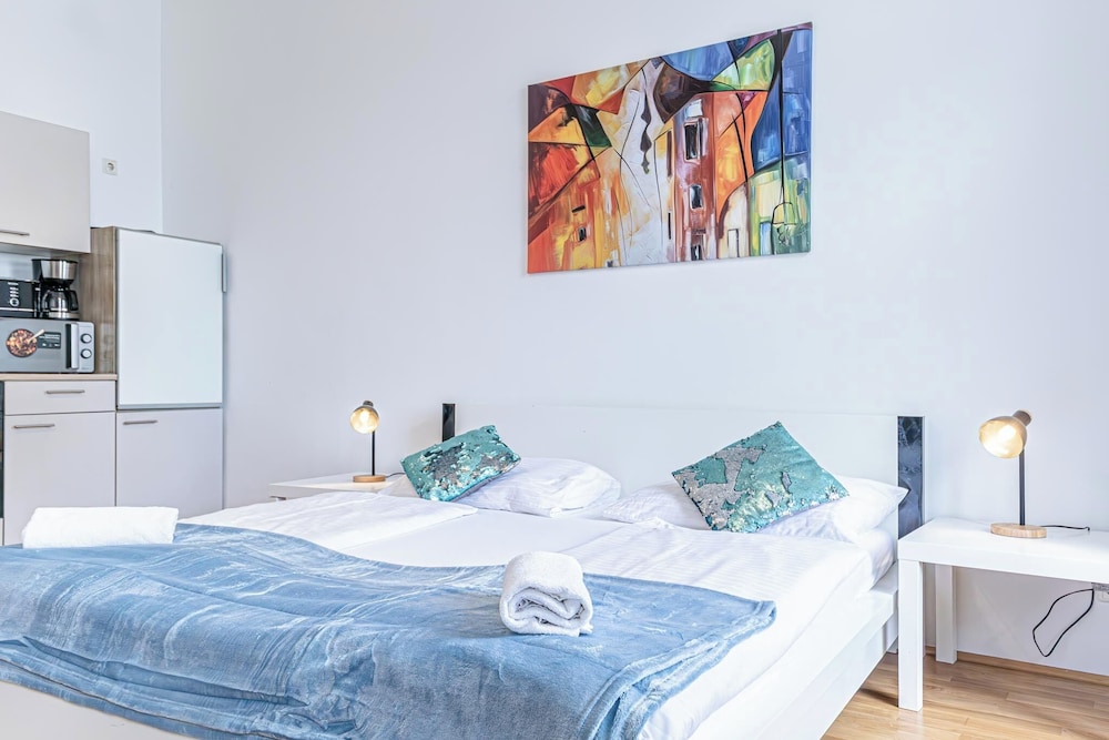 Comfy 2BR Flat Belvedere Vicinity